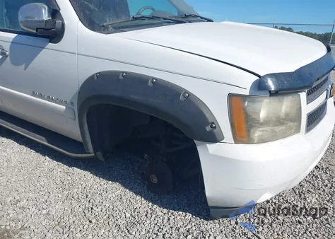 2008 Chevrolet Avalanche 1500 Lt from USA, damaged, VIN 3GNEC12078G107593